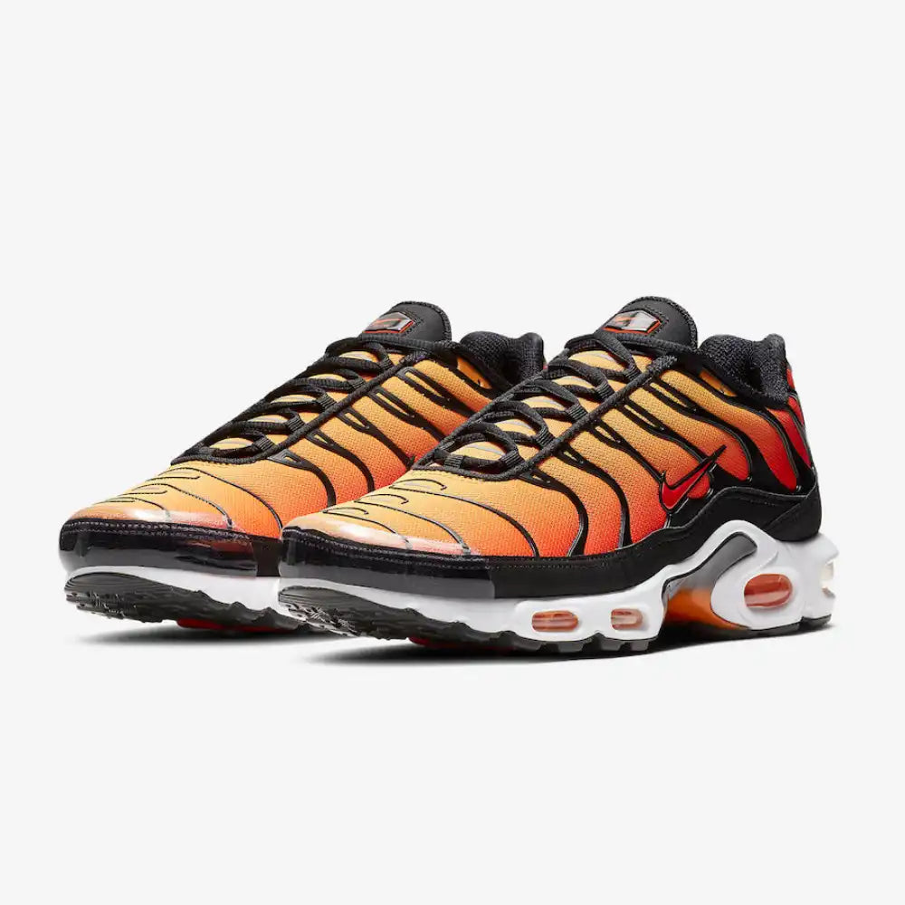 NIKE AIR MAX PLUS TN  IMPORTADO NARANJA